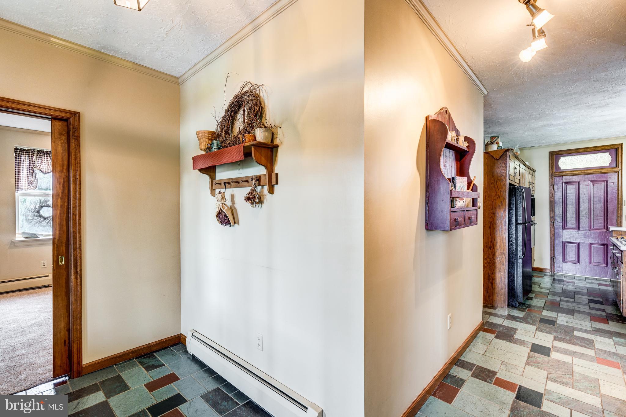 88 Rambler Road Thomasville, PA 17364 - Photo 44 of 73 Foyer