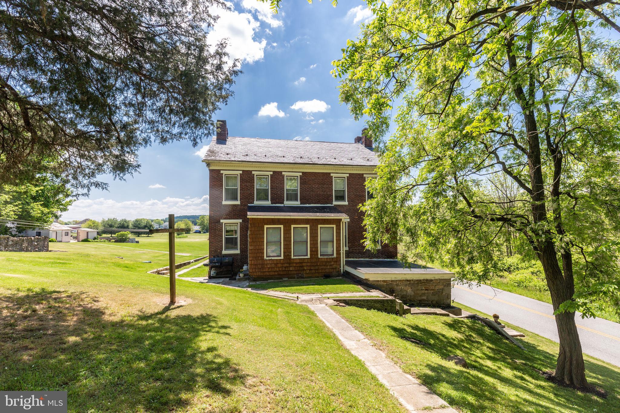 88 Rambler Road Thomasville, PA 17364 - Photo 8 of 73 Rear