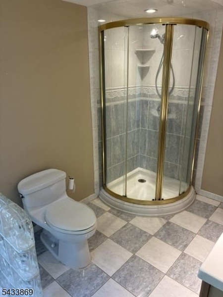 19 Crescent Road Wayne, NJ 07470 - Photo 11 of 26