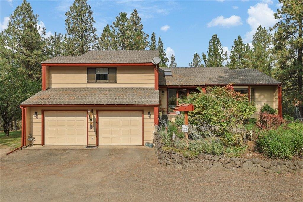 9105 South Sherman Road Spokane, WA 99224 - Photo 3 of 46
