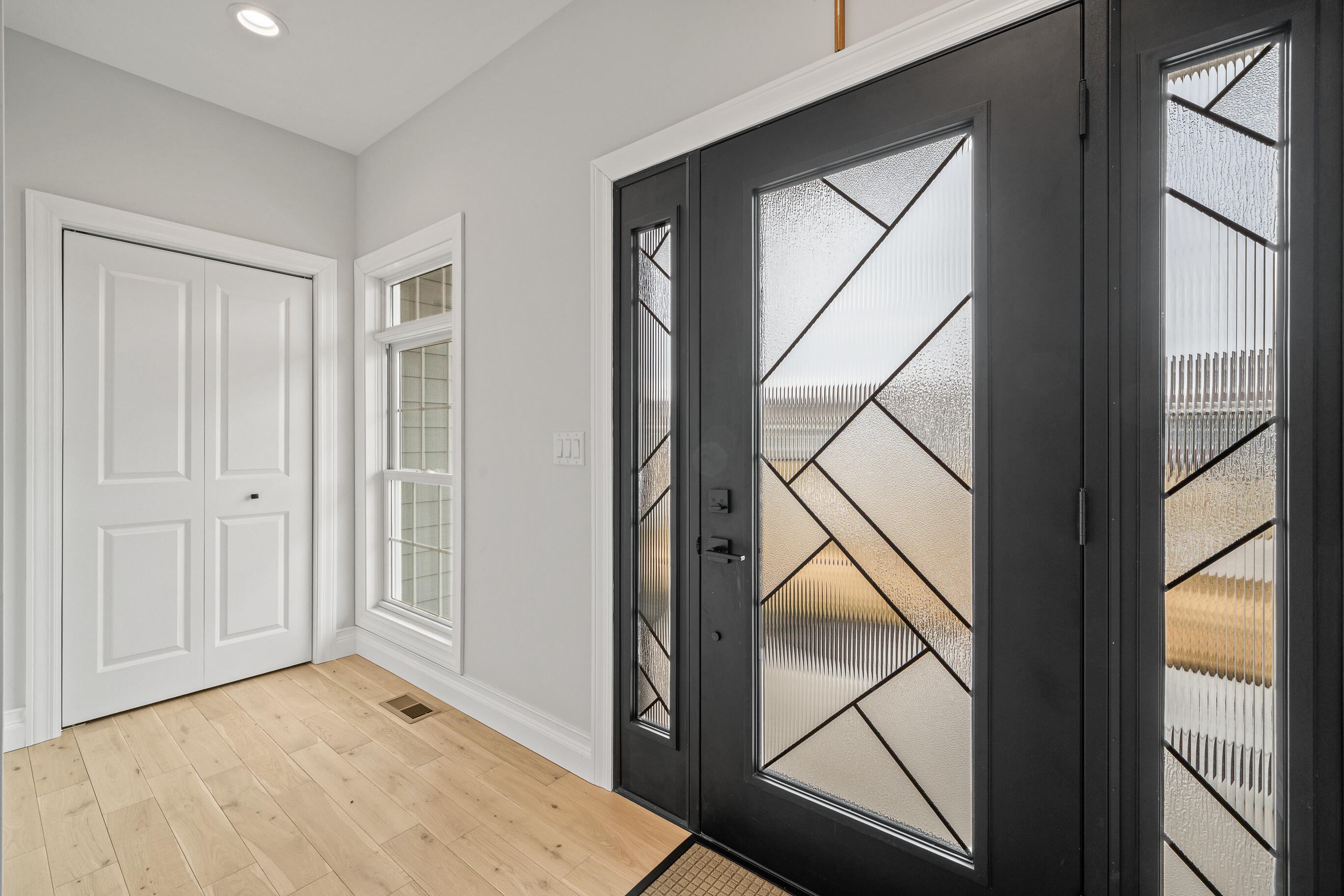 1703 Links Road, Unit 5708 Geneva, WI 53147 - Photo 10 of 66 main entrance