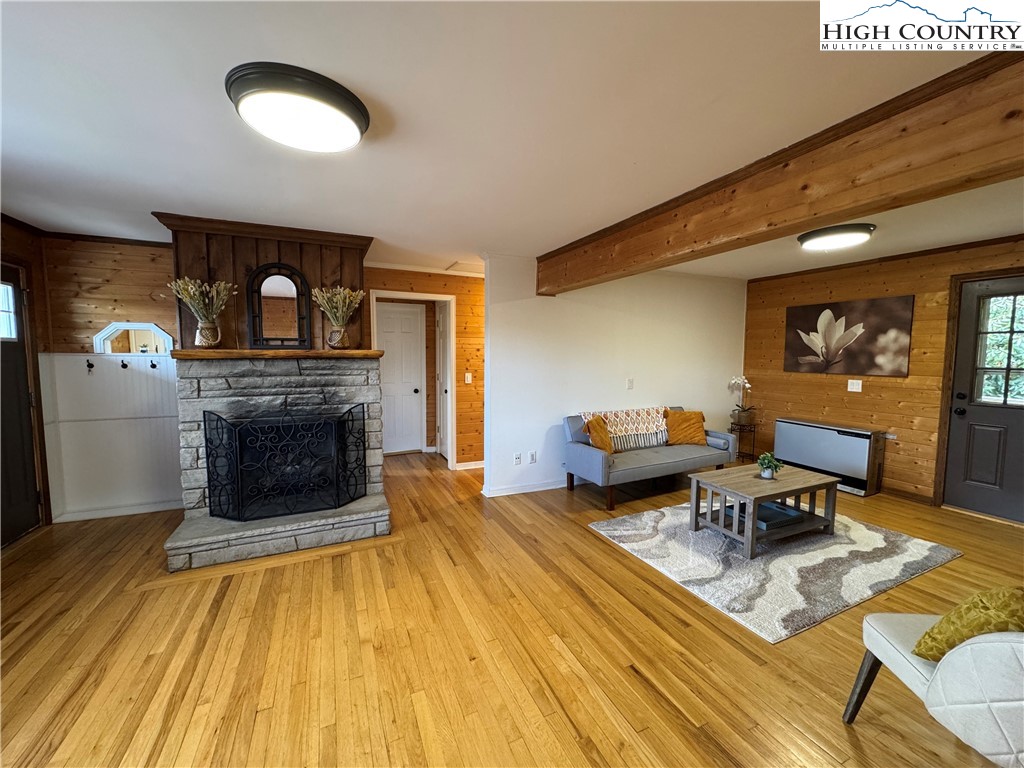 265 Wildcat Road Deep Gap, NC 28618 - Photo 3 of 45 Gallery Image 3