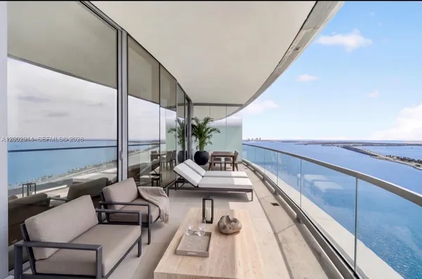 $6,300,000 | 175 Southeast 25th Road, Unit 2602, Miami, FL 33129