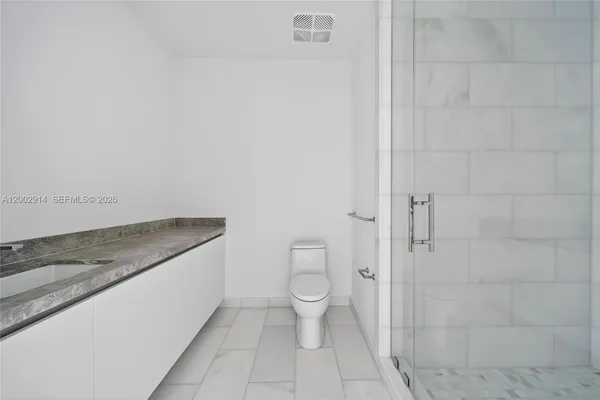 $6,300,000 | 175 Southeast 25th Road, Unit 2602, Miami, FL 33129