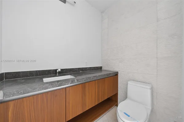 $6,300,000 | 175 Southeast 25th Road, Unit 2602, Miami, FL 33129