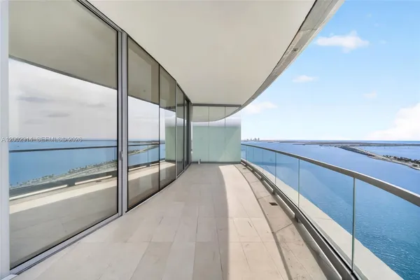 $6,300,000 | 175 Southeast 25th Road, Unit 2602, Miami, FL 33129