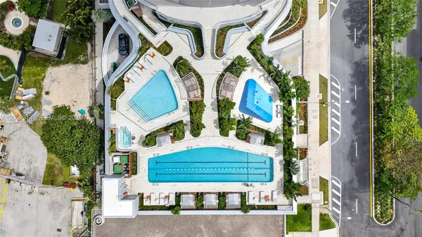 $6,300,000 | 175 Southeast 25th Road, Unit 2602, Miami, FL 33129