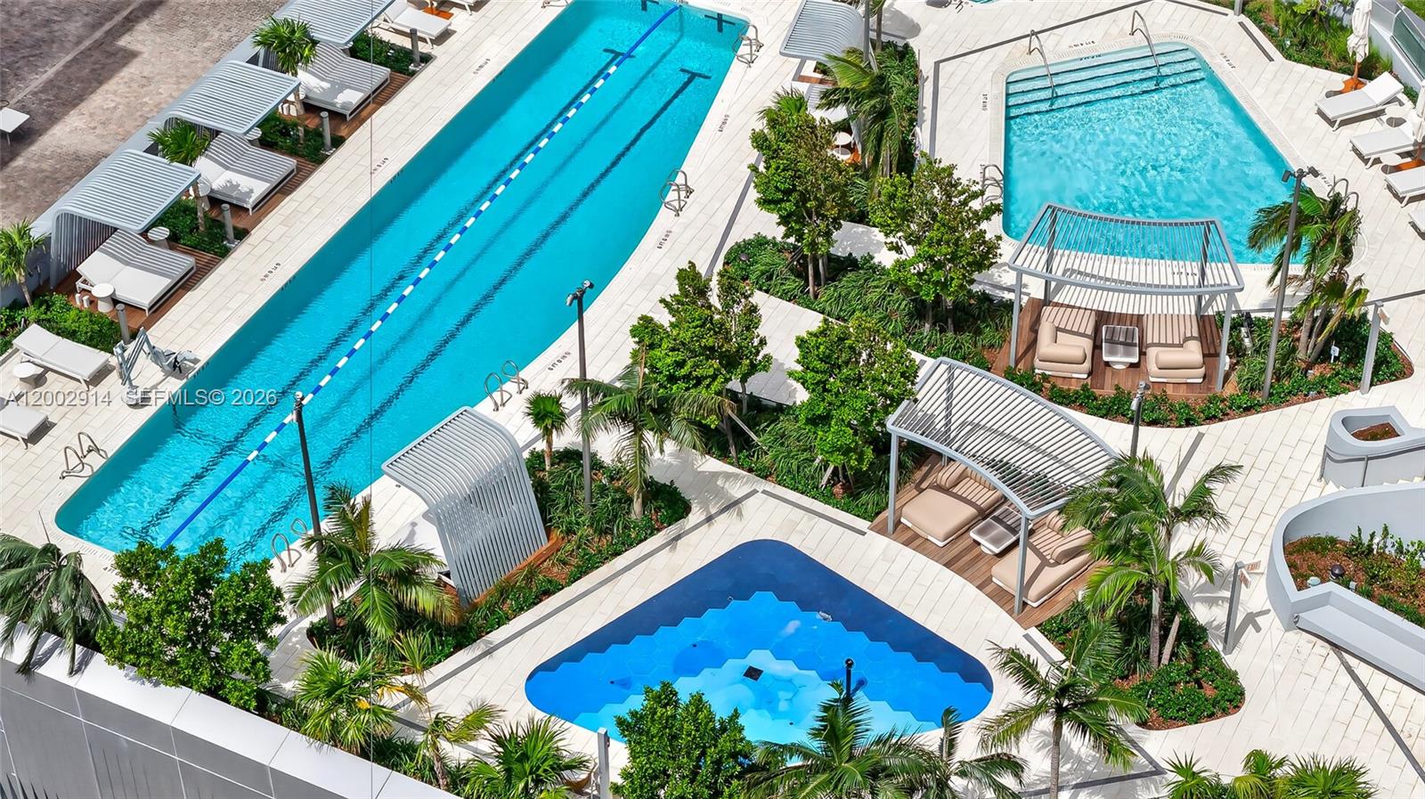 175 Southeast 25th Road, Unit 2602 Miami, FL 33129 - Photo 41 of 74 an aerial view of a house