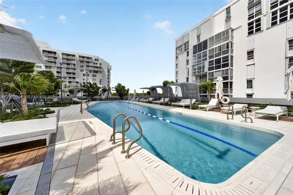 $6,300,000 | 175 Southeast 25th Road, Unit 2602, Miami, FL 33129