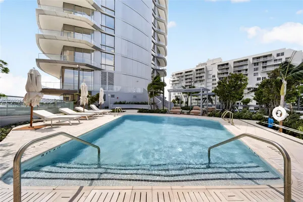 $6,300,000 | 175 Southeast 25th Road, Unit 2602, Miami, FL 33129