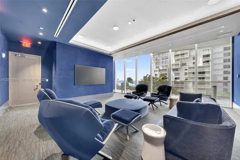 $6,300,000 | 175 Southeast 25th Road, Unit 2602, Miami, FL 33129