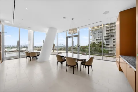 $6,300,000 | 175 Southeast 25th Road, Unit 2602, Miami, FL 33129
