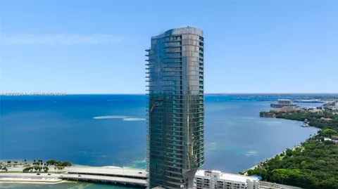 $6,300,000 | 175 Southeast 25th Road, Unit 2602, Miami, FL 33129
