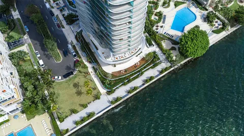 $6,300,000 | 175 Southeast 25th Road, Unit 2602, Miami, FL 33129