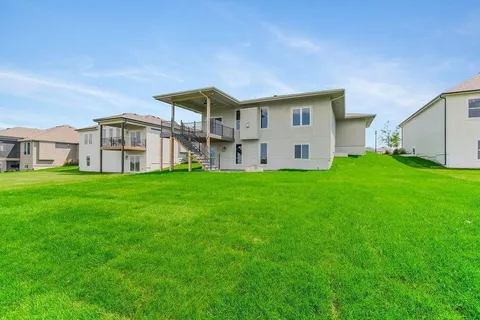 $656,040 | 25150 West 141st Street, Olathe, KS 66061