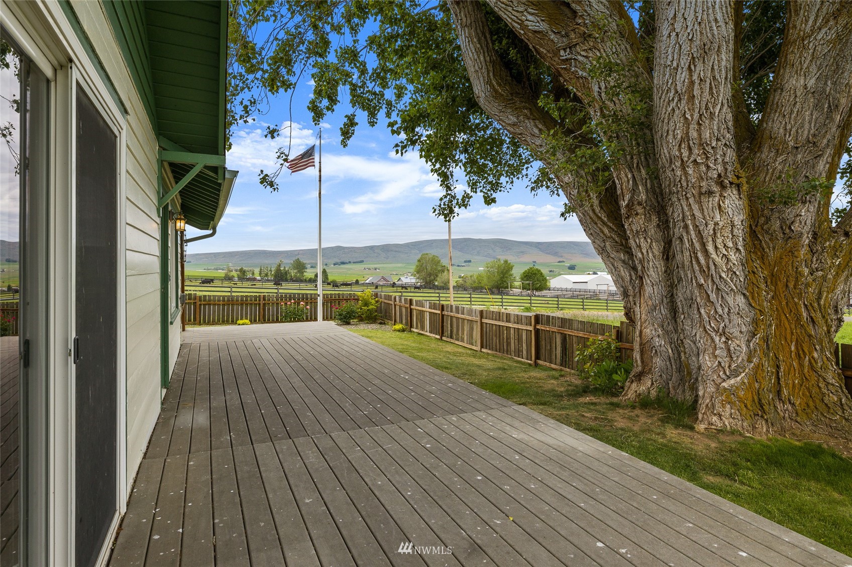 7811 4th Parallel Road Ellensburg, WA 98926 - Photo 6 of 32 a view of outdoor space with deck and tree