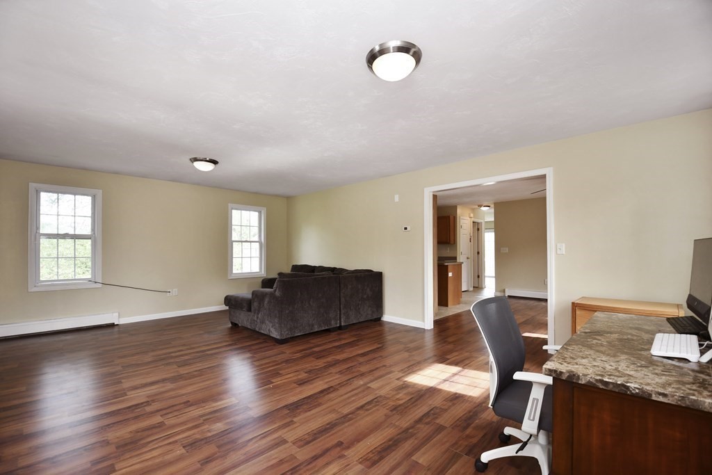 363 State Road Phillipston, MA 01331 - Photo 8 of 31