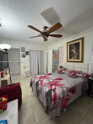 $6,000 | 1101 Southwest 17th Avenue, Miami, FL 33135