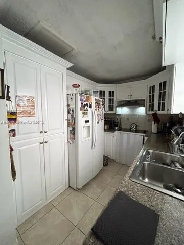 $6,000 | 1101 Southwest 17th Avenue, Miami, FL 33135