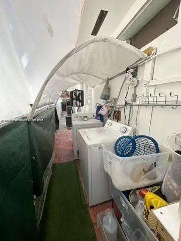 $6,000 | 1101 Southwest 17th Avenue, Miami, FL 33135