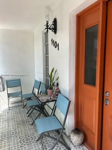 $6,000 | 1101 Southwest 17th Avenue, Miami, FL 33135