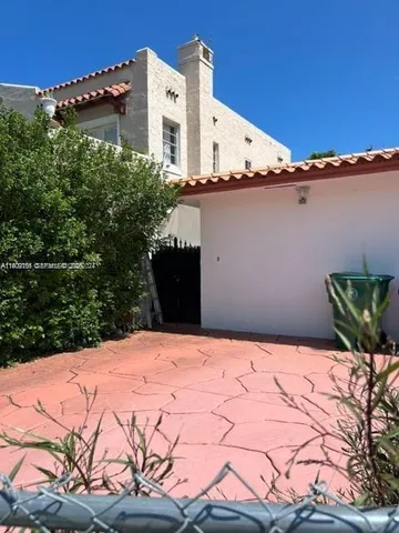 $6,000 | 1101 Southwest 17th Avenue, Miami, FL 33135