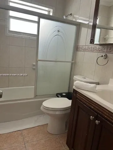 $6,000 | 1101 Southwest 17th Avenue, Miami, FL 33135