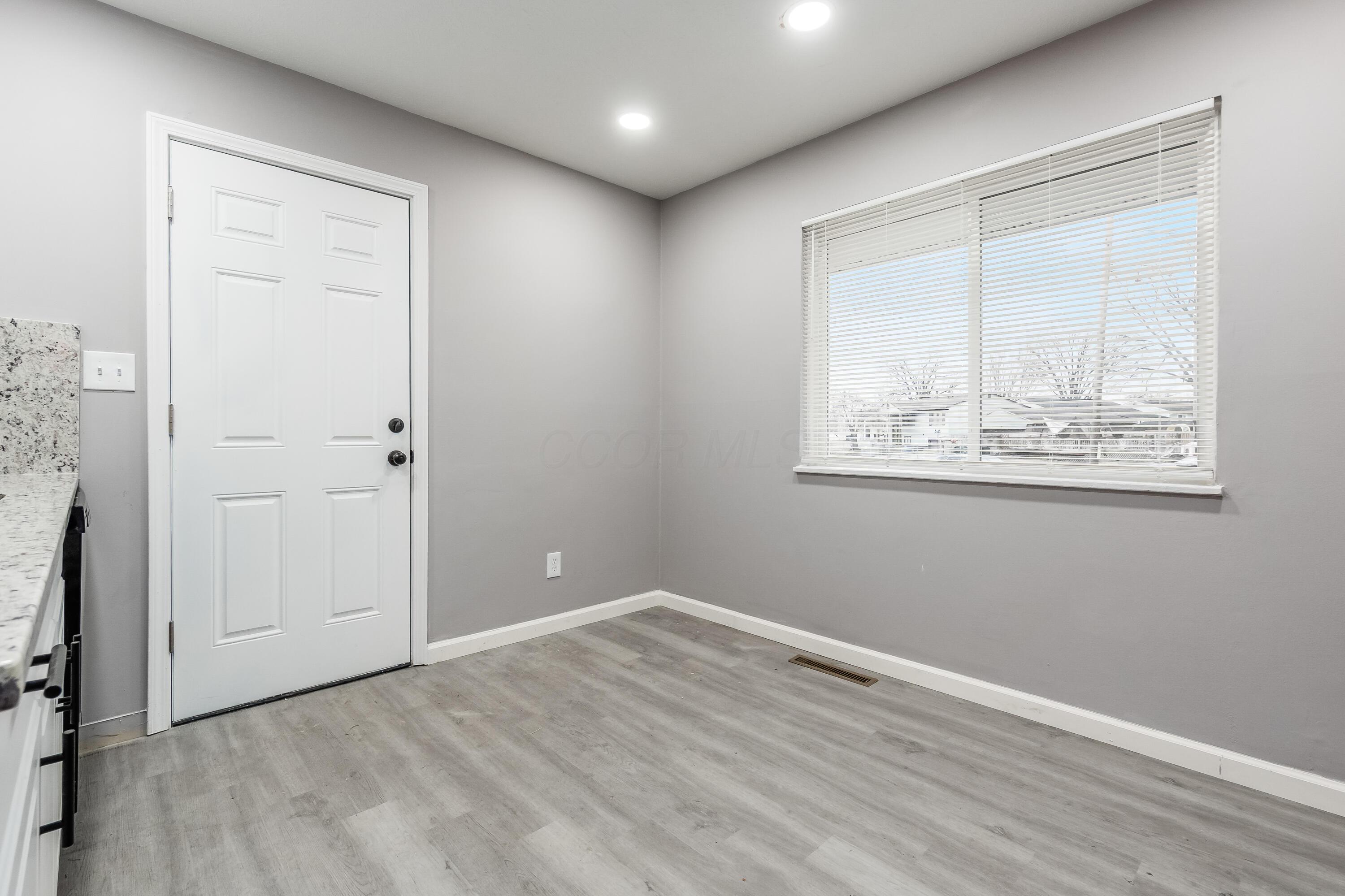 757 Ivorton Road South Columbus, OH 43207 - Photo 18 of 53