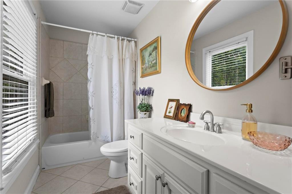 2602 Long Pointe Roswell, GA 30076 - Photo 25 of 38