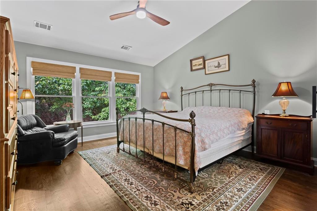 2602 Long Pointe Roswell, GA 30076 - Photo 3 of 38