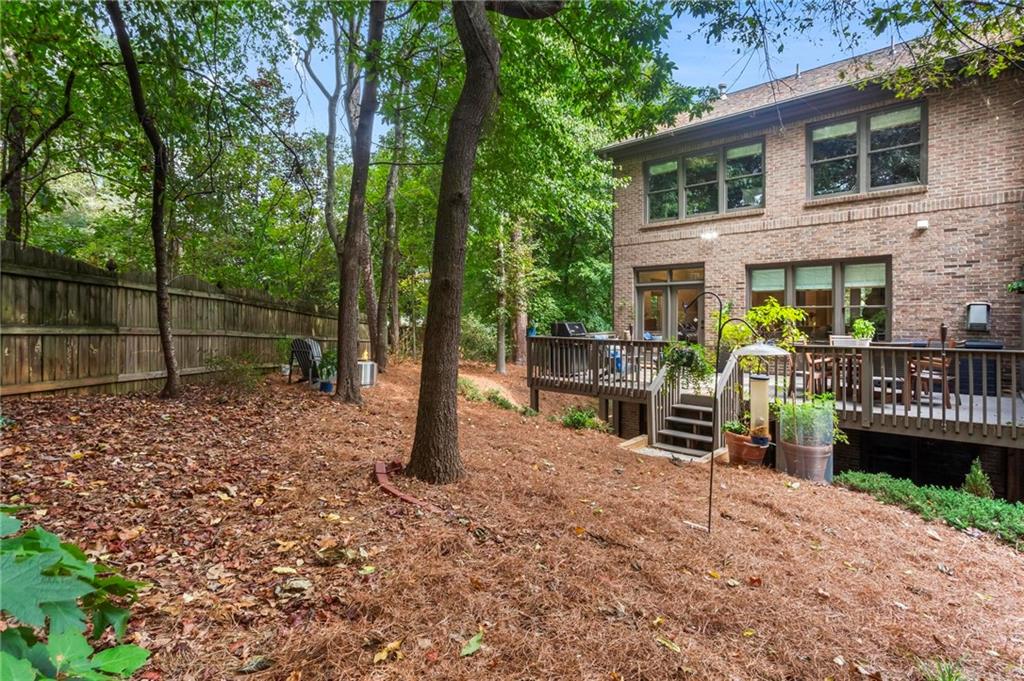 2602 Long Pointe Roswell, GA 30076 - Photo 5 of 38