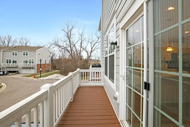 $3,250 | 155 Canterbury Way, Lake Zurich, IL 60047