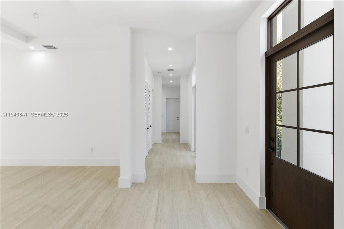 5940 Southwest 100th Terrace Pinecrest, FL 33156 - Photo 11 of 52