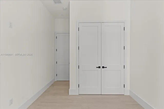 $7,400,000 | 5940 Southwest 100th Terrace, Pinecrest, FL 33156