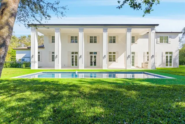 $7,400,000 | 5940 Southwest 100th Terrace, Pinecrest, FL 33156