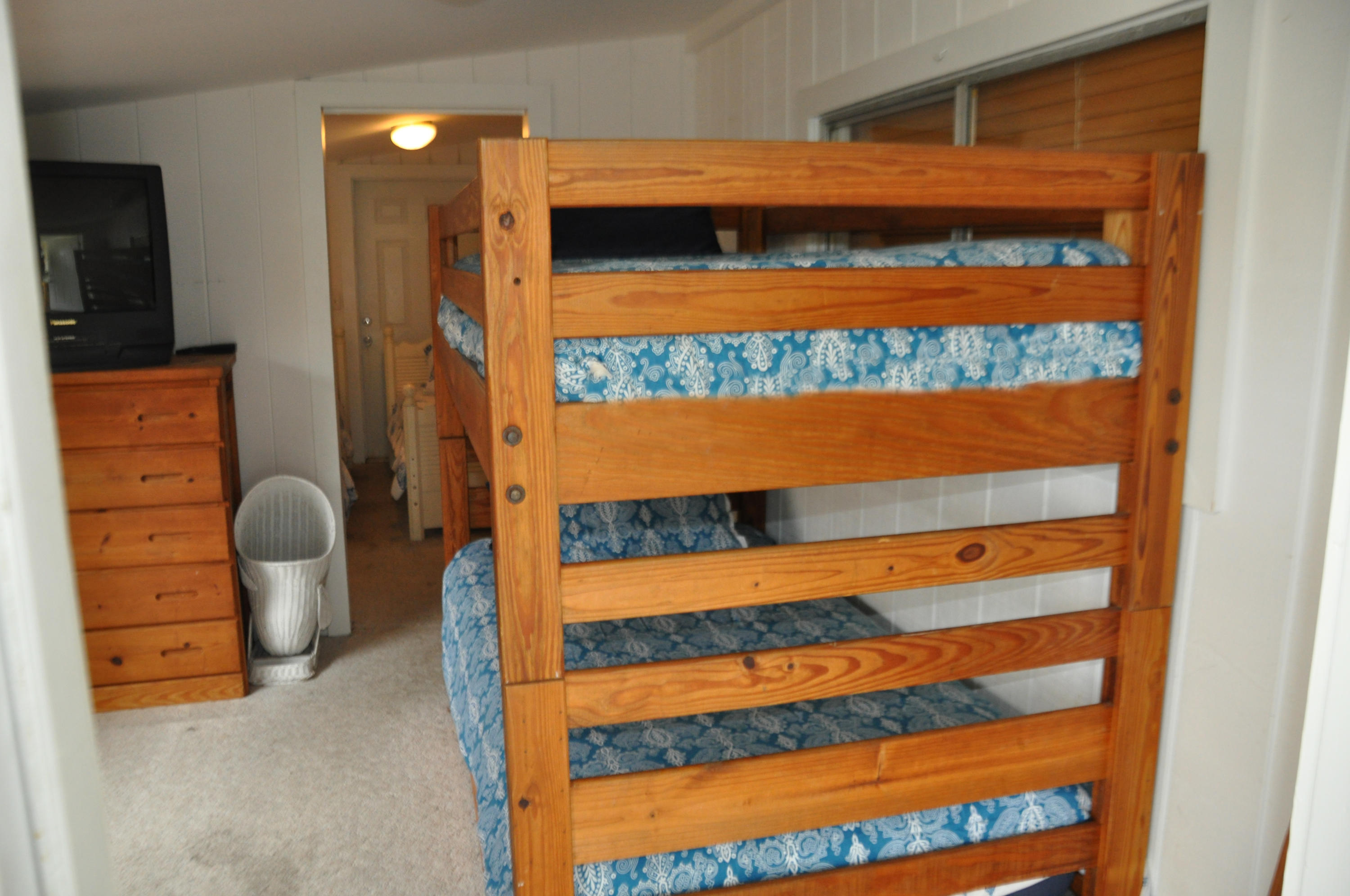261 Upper Matecumbe Road Key Largo, FL 33037 - Photo 21 of 25 Additional Room