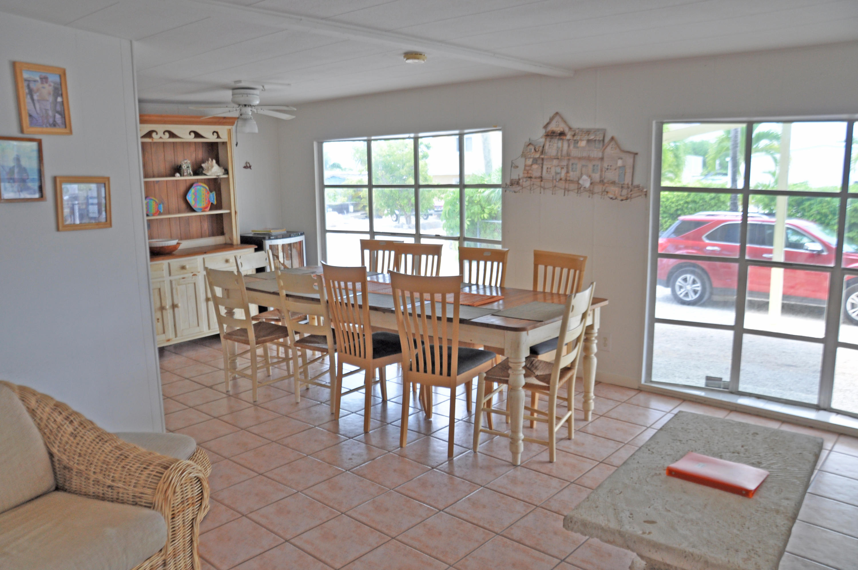 261 Upper Matecumbe Road Key Largo, FL 33037 - Photo 9 of 25 Dining Area