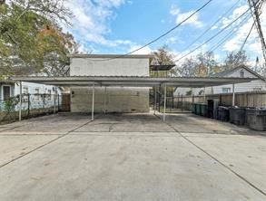 5911 Grace Lane, Unit 2 Houston, TX 77021 - Photo 7 of 7 a view of a house with a backyard