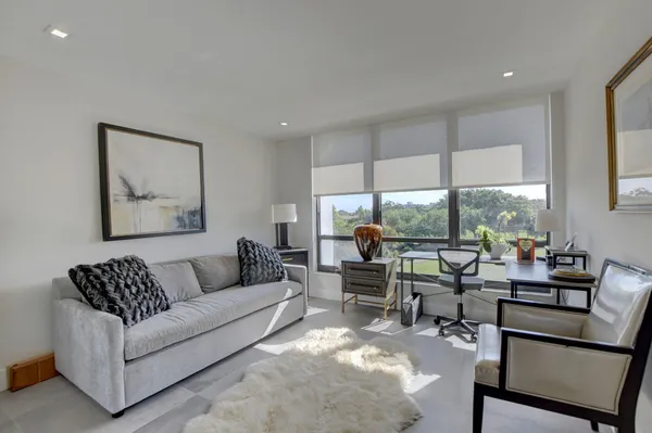 $3,700 | 7754 Lakeside Boulevard, Unit 441, Boca Raton, FL 33434