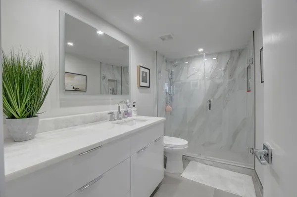 $3,700 | 7754 Lakeside Boulevard, Unit 441, Boca Raton, FL 33434