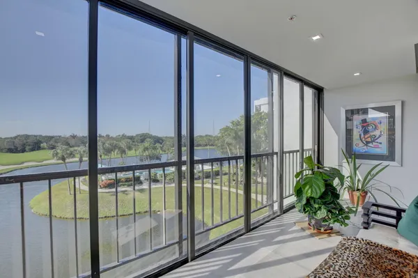 $3,700 | 7754 Lakeside Boulevard, Unit 441, Boca Raton, FL 33434