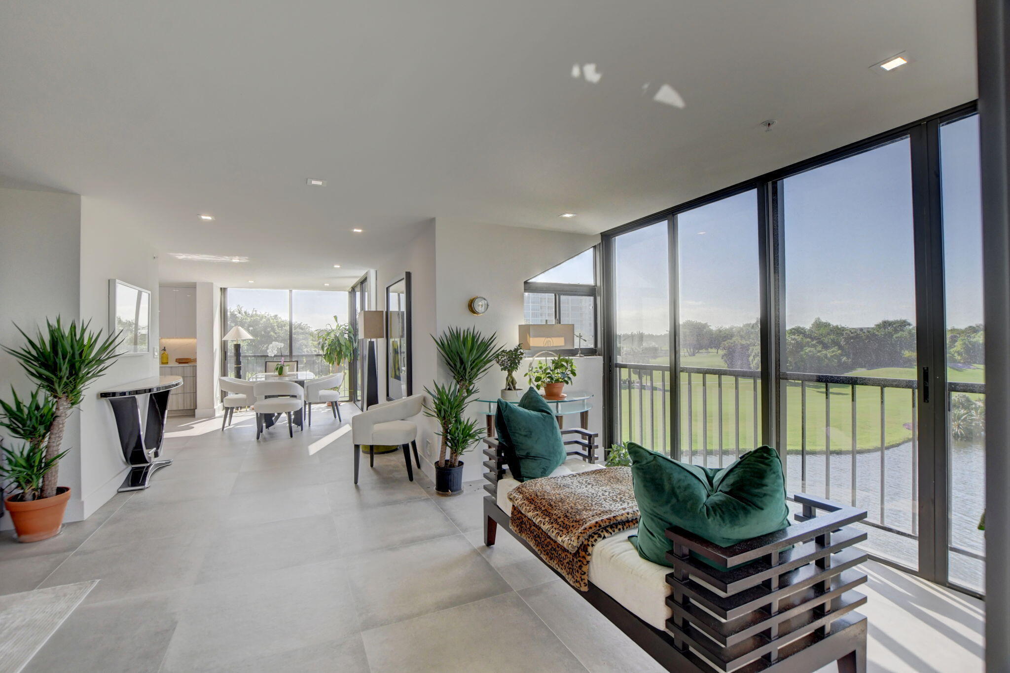 7754 Lakeside Boulevard, Unit 441 Boca Raton, FL 33434 - Photo 9 of 24 6-web-or-mls-DSC_0041_2_3_4_5