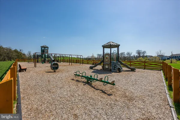 $3,600,000 | 41122 Clearfield Mdw Drive, Aldie, VA 20105