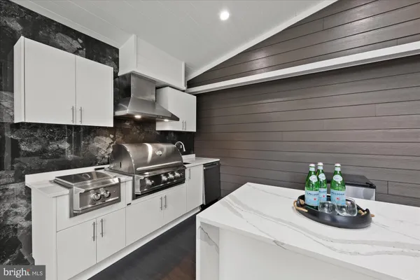 $3,600,000 | 41122 Clearfield Mdw Drive, Aldie, VA 20105