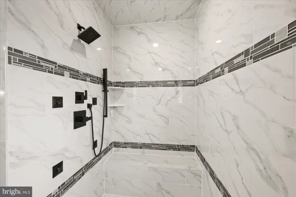 $3,600,000 | 41122 Clearfield Mdw Drive, Aldie, VA 20105