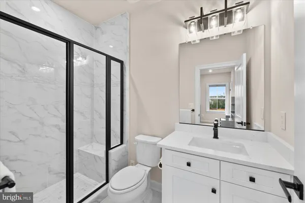 $3,600,000 | 41122 Clearfield Mdw Drive, Aldie, VA 20105