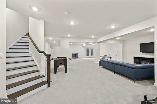 $3,600,000 | 41122 Clearfield Mdw Drive, Aldie, VA 20105