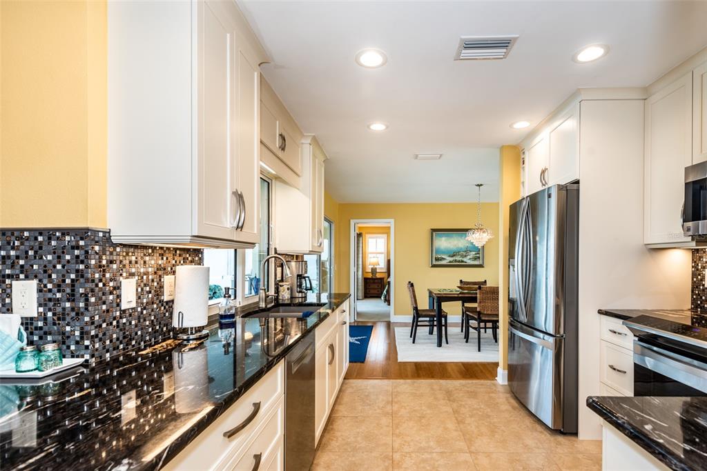 2060 Vía Seville Punta Gorda, FL 33950 - Photo 14 of 65