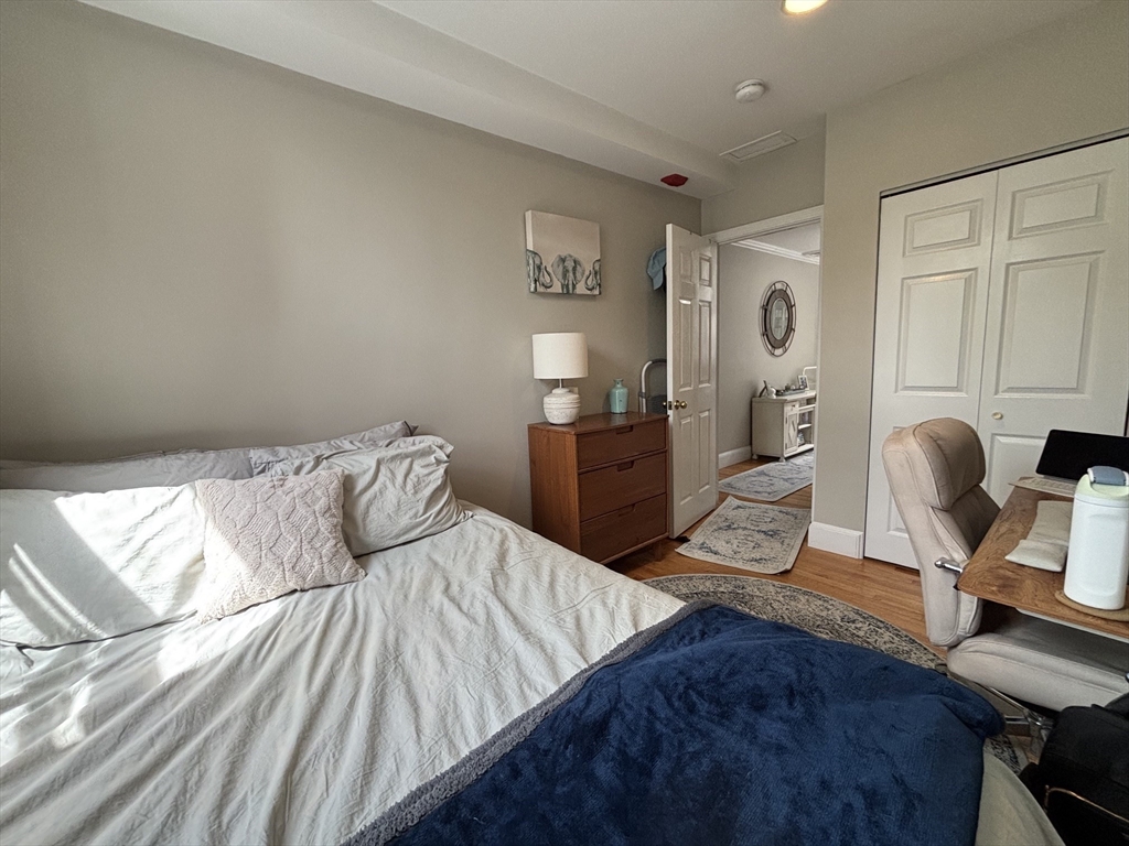 241 Beacon Street, Unit 5 Boston, MA 02116 - Photo 22 of 27