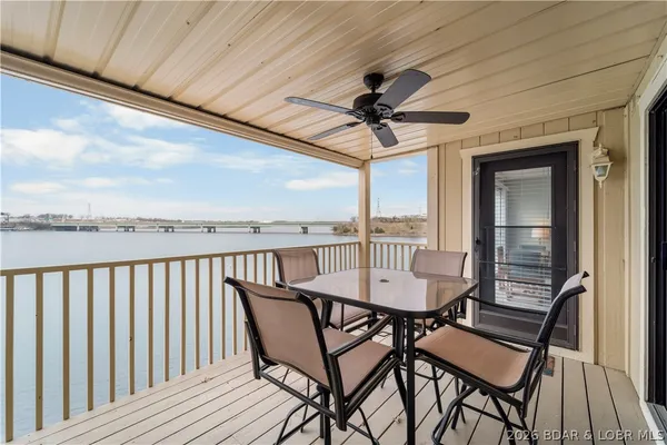 $264,900 | 875 Parkside Place, Unit C206, Osage Beach, MO 65065